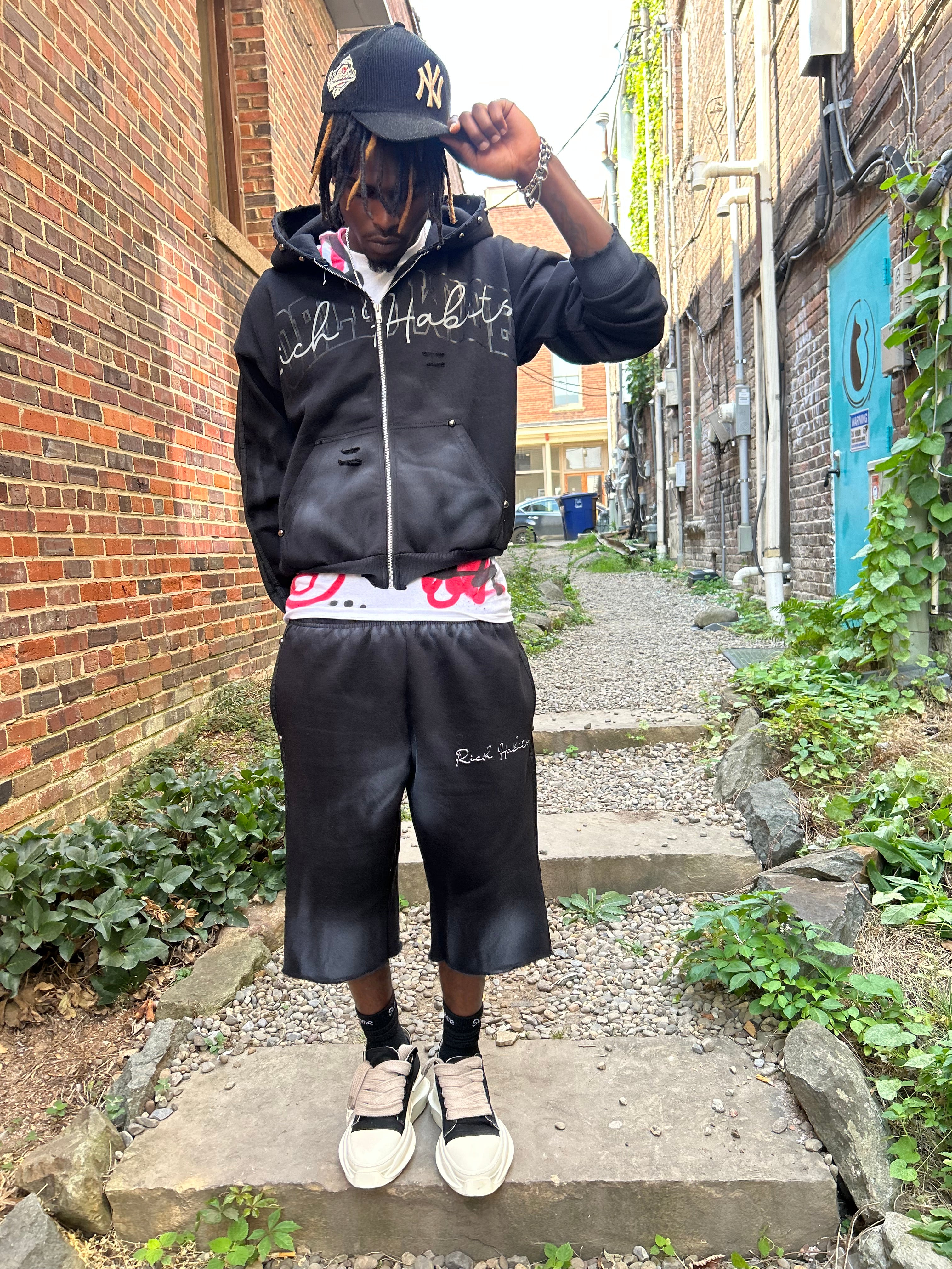 Black "Rich Habits" Short Set
